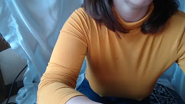 Burberrry  online show from 1, 4, 2026