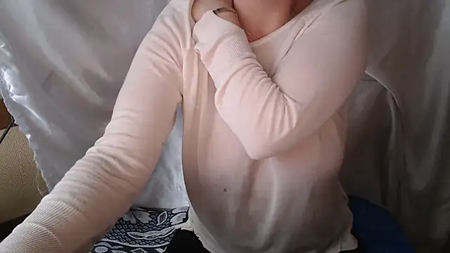 Snapshot of Burberrry_ chatting on 2, 6, 2026 Burberrry online show from 2, 6, 2026