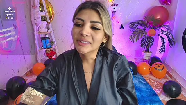 SALOOMEE   online show from 15, 10, 2025