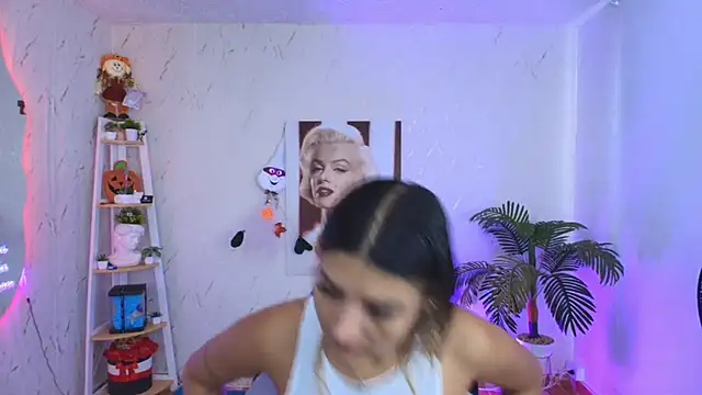 Snapshot of SALOOMEE__ chatting on 12, 1, 2026 SALOOMEE online show from 12, 1, 2026