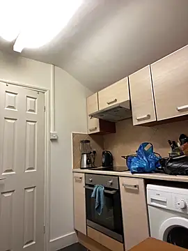 Yourhotboy 42 online show from 30, 10, 2025