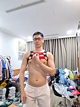 Snapshot of horny_slavedog chatting on 3, 3, 2025 horny slavedog online show from 3, 3, 2025