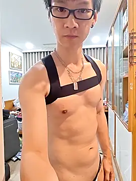 Snapshot of horny_slavedog chatting on 25, 9, 2025 horny slavedog online show from 25, 9, 2025