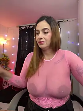 Snapshot of Alessandra_Schmoll chatting on 5, 12, 2025 Alessandra Schmoll online show from 5, 12, 2025