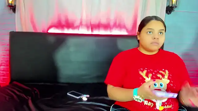 brunnette hot online show from 21, 3, 2025