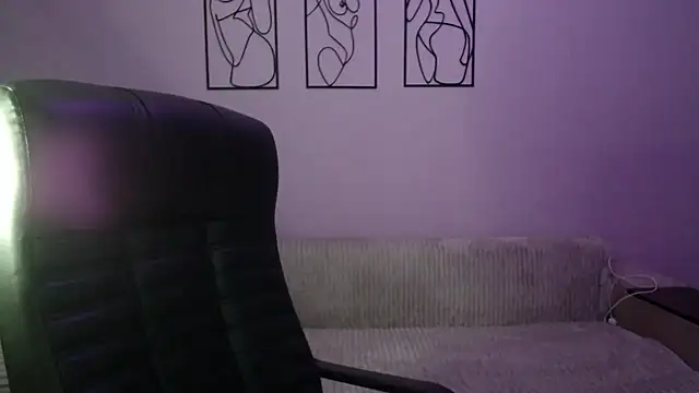 brindlefly6969 online show from 13, 2, 2026