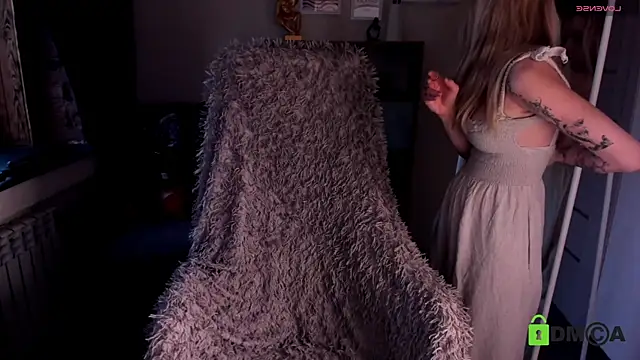 Snapshot of MalenaErnman chatting on 5, 2, 2025 MalenaErnman online show from 5, 2, 2025