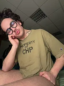 Snapshot of hardmecl chatting on 10, 4, 2026 hardmecl online show from 10, 4, 2026