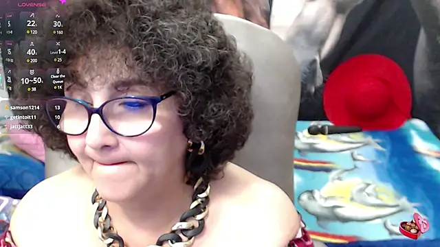 Snapshot of cataleya_mom chatting on 21, 2, 2025 cataleya mom online show from 21, 2, 2025