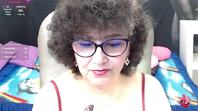 Snapshot of cataleya_mom chatting on 8, 3, 2025 cataleya mom online show from 8, 3, 2025