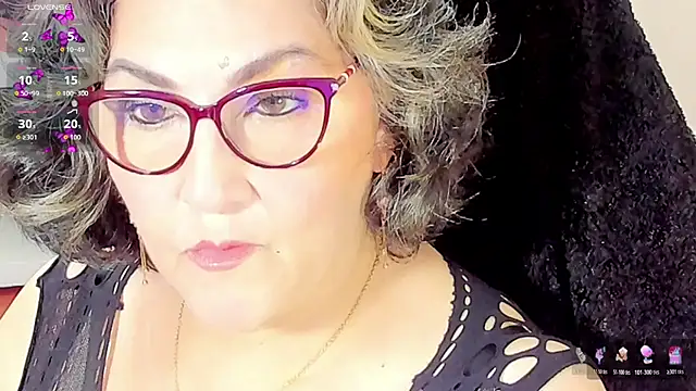 Snapshot of cataleya_mom chatting on 20, 11, 2025 cataleya mom online show from 20, 11, 2025