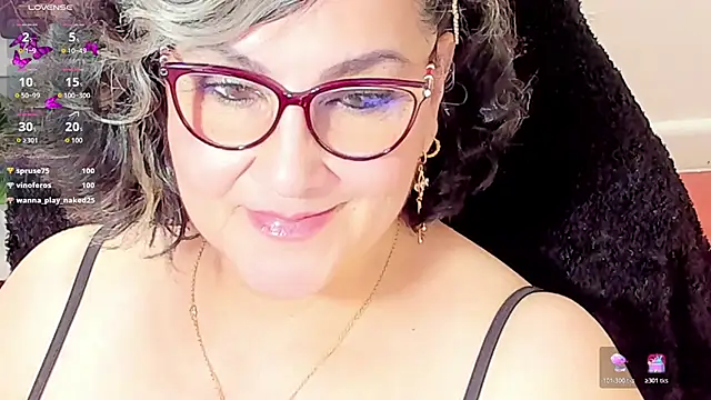 Snapshot of cataleya_mom chatting on 25, 11, 2025 cataleya mom online show from 25, 11, 2025