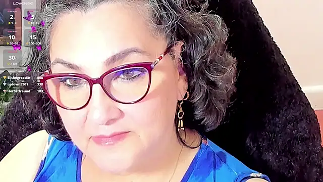 Snapshot of cataleya_mom chatting on 30, 11, 2025 cataleya mom online show from 30, 11, 2025