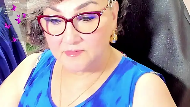 Snapshot of cataleya_mom chatting on 15, 2, 2026 cataleya mom online show from 15, 2, 2026