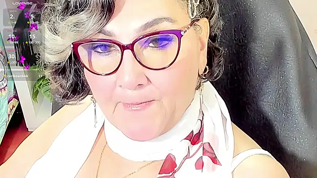 Snapshot of cataleya_mom chatting on 18, 2, 2026 cataleya mom online show from 18, 2, 2026