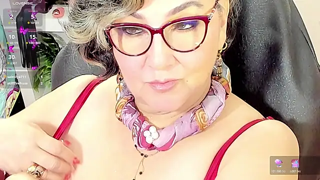 Snapshot of cataleya_mom chatting on 19, 2, 2026 cataleya mom online show from 19, 2, 2026