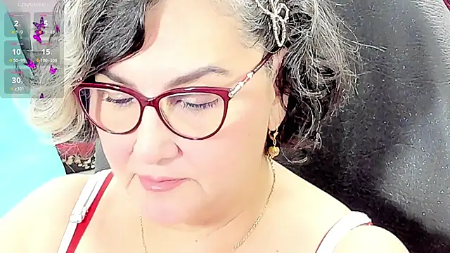 Snapshot of cataleya_mom chatting on 12, 5, 2026 cataleya mom online show from 12, 5, 2026
