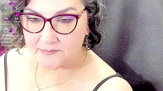 Snapshot of cataleya_mom chatting on 21, 5, 2026 cataleya mom online show from 21, 5, 2026