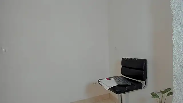 Jessica Herrera  online show from 20, 2, 2026