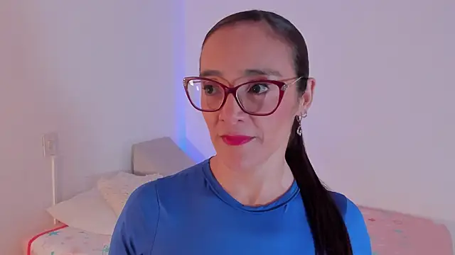 Snapshot of Jessica_Herrera_ chatting on 5, 6, 2026 Jessica Herrera online show from 5, 6, 2026