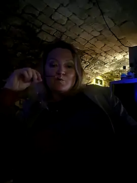 lady charlyne online show from 7, 11, 2025