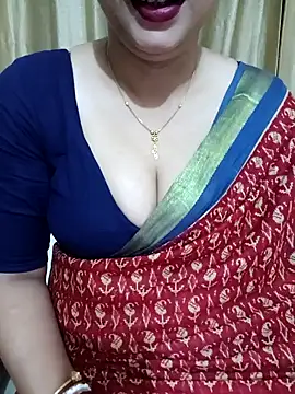 Snapshot of Priya_Boudi chatting on 14, 12, 2024 Priya Boudi online show from 14, 12, 2024