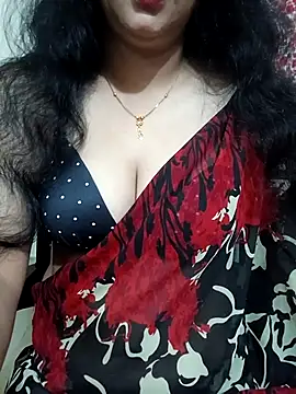 Snapshot of Priya_Boudi chatting on 25, 10, 2025 Priya Boudi online show from 25, 10, 2025