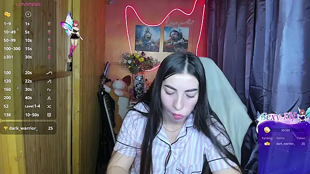 Snapshot of Fiery_Brunette_ chatting on 1, 1, 2025 Fiery Brunette online show from 1, 1, 2025