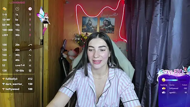 Snapshot of Fiery_Brunette_ chatting on 3, 1, 2025 Fiery Brunette online show from 3, 1, 2025