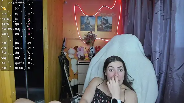 Snapshot of Fiery_Brunette_ chatting on 15, 3, 2025 Fiery Brunette online show from 15, 3, 2025