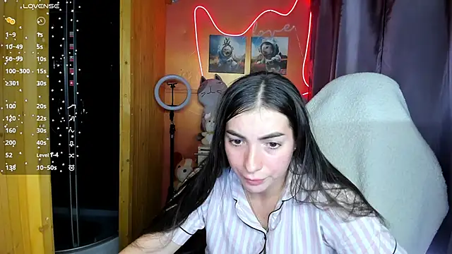 Snapshot of Fiery_Brunette_ chatting on 16, 9, 2025 Fiery Brunette online show from 16, 9, 2025