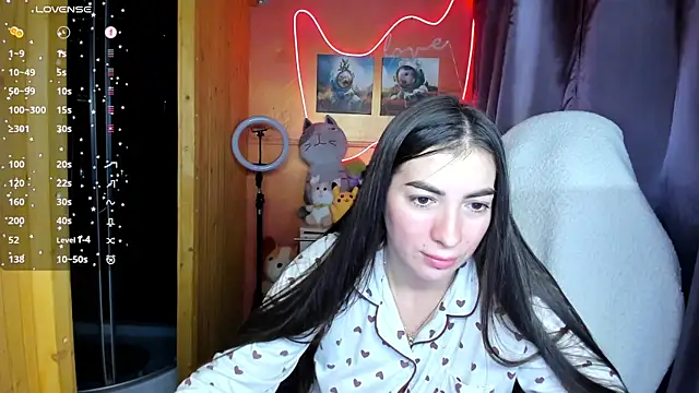 Snapshot of Fiery_Brunette_ chatting on 20, 9, 2025 Fiery Brunette online show from 20, 9, 2025