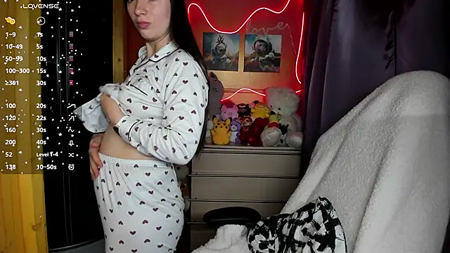 Snapshot of Fiery_Brunette_ chatting on 25, 9, 2025 Fiery Brunette online show from 25, 9, 2025