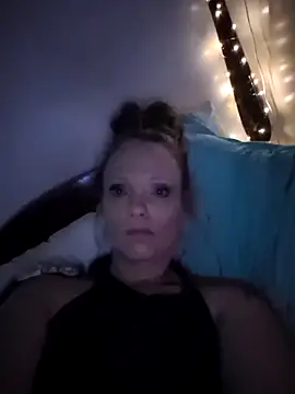 sexiginger22 online show from 20, 4, 2026