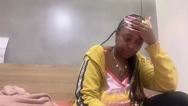 ChocolateCakeQueen online show from 19, 5, 2026