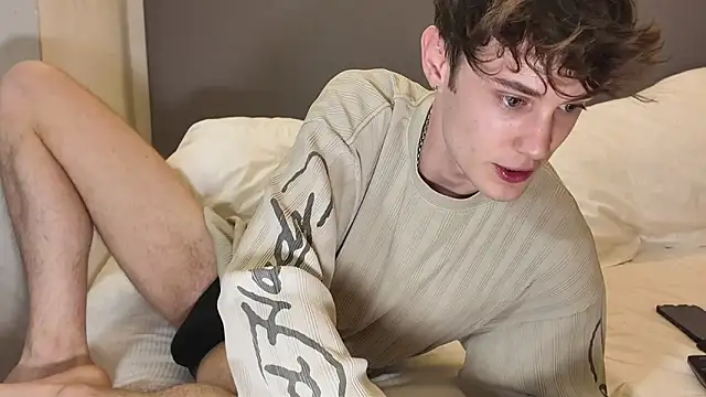 twinkyjd  online show from 11, 4, 2026