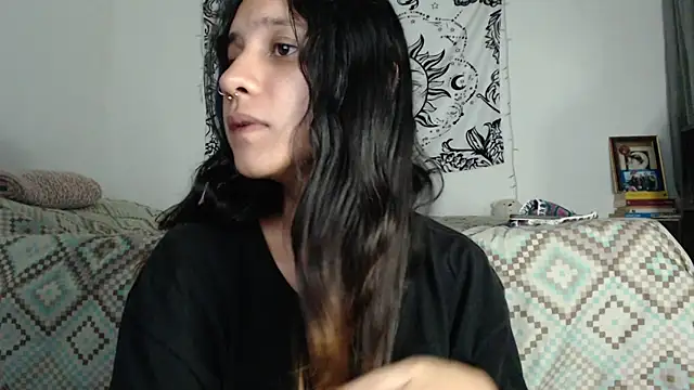 Snapshot of AlinaWoolf_ chatting on 28, 12, 2024 AlinaWoolf  online show from 28, 12, 2024