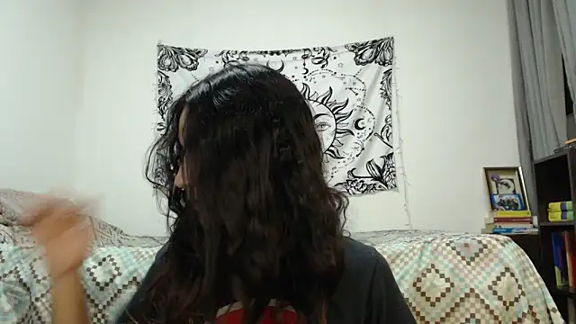 Snapshot of AlinaWoolf_ chatting on 2, 2, 2025 AlinaWoolf  online show from 2, 2, 2025