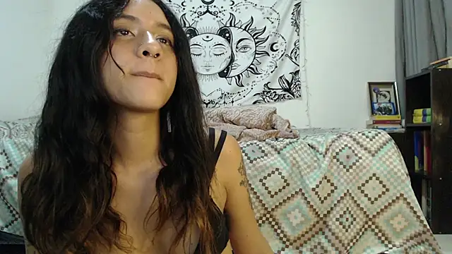 Snapshot of AlinaWoolf_ chatting on 2, 2, 2025 AlinaWoolf  online show from 2, 2, 2025