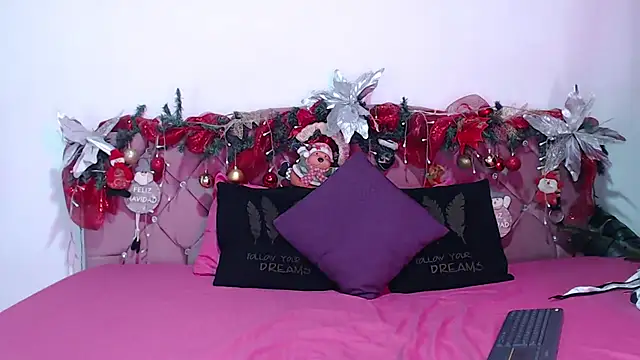 Snapshot of Cataleya_divine chatting on 14, 12, 2025 Cataleya divine online show from 14, 12, 2025