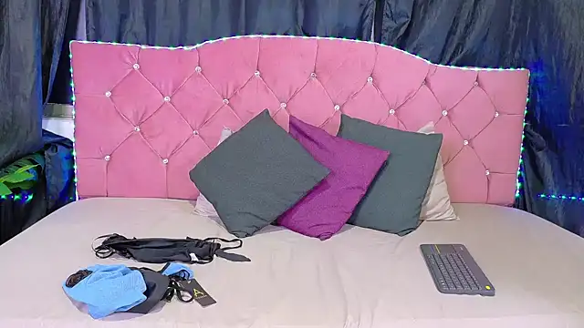 Snapshot of Cataleya_divine chatting on 23, 2, 2026 Cataleya divine online show from 23, 2, 2026