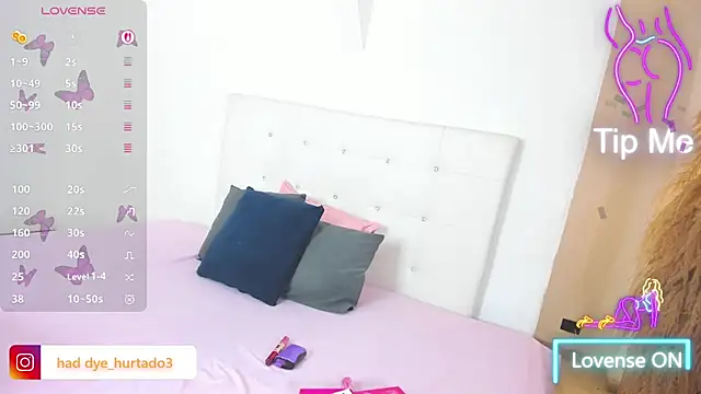 Snapshot of shenielxx chatting on 24, 3, 2026 shenielxx online show from 24, 3, 2026