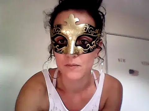 Masquegirlmysterious online show from 30, 9, 2025