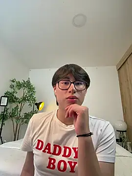 Snapshot of SrLuis18 chatting on 19, 2, 2026 SrLuis18 online show from 19, 2, 2026