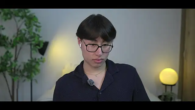 Snapshot of SrLuis18 chatting on 21, 2, 2026 SrLuis18 online show from 21, 2, 2026