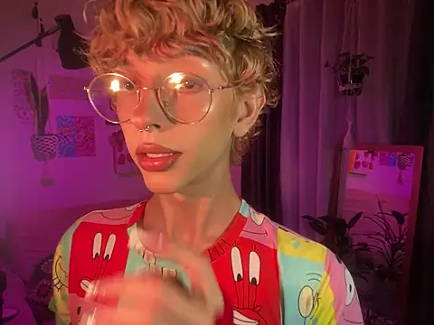 Snapshot of lyamthommpson chatting on 24, 2, 2026 lyamthommpson online show from 24, 2, 2026