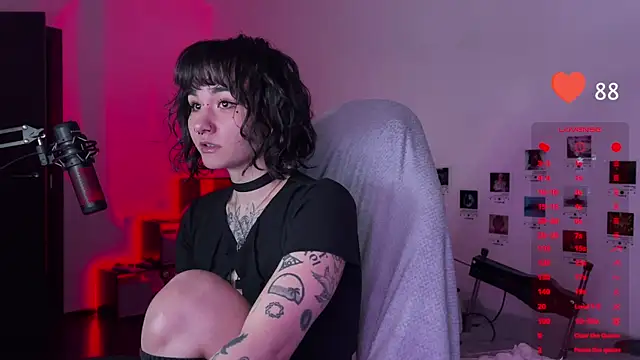 deadlysweet online show from 10, 12, 2024