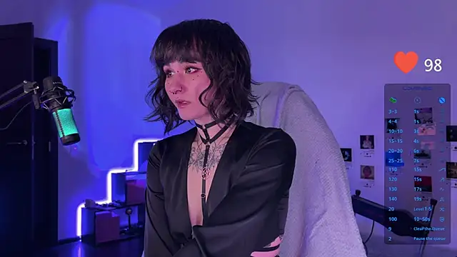 deadlysweet online show from 31, 12, 2024