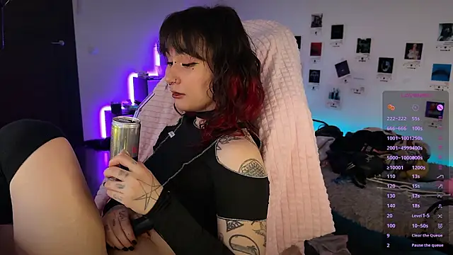 deadlysweet online show from 12, 2, 2026