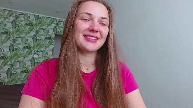 Snapshot of Olivia_shine chatting on 30, 5, 2026 Olivia shine online show from 30, 5, 2026